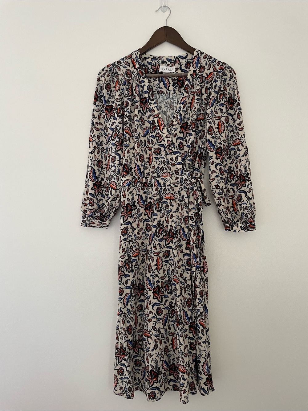 Velvet by Graham &Spencer Floral Long Sleeve Wrap Maxi Resort Dress - Picture 1 of 7